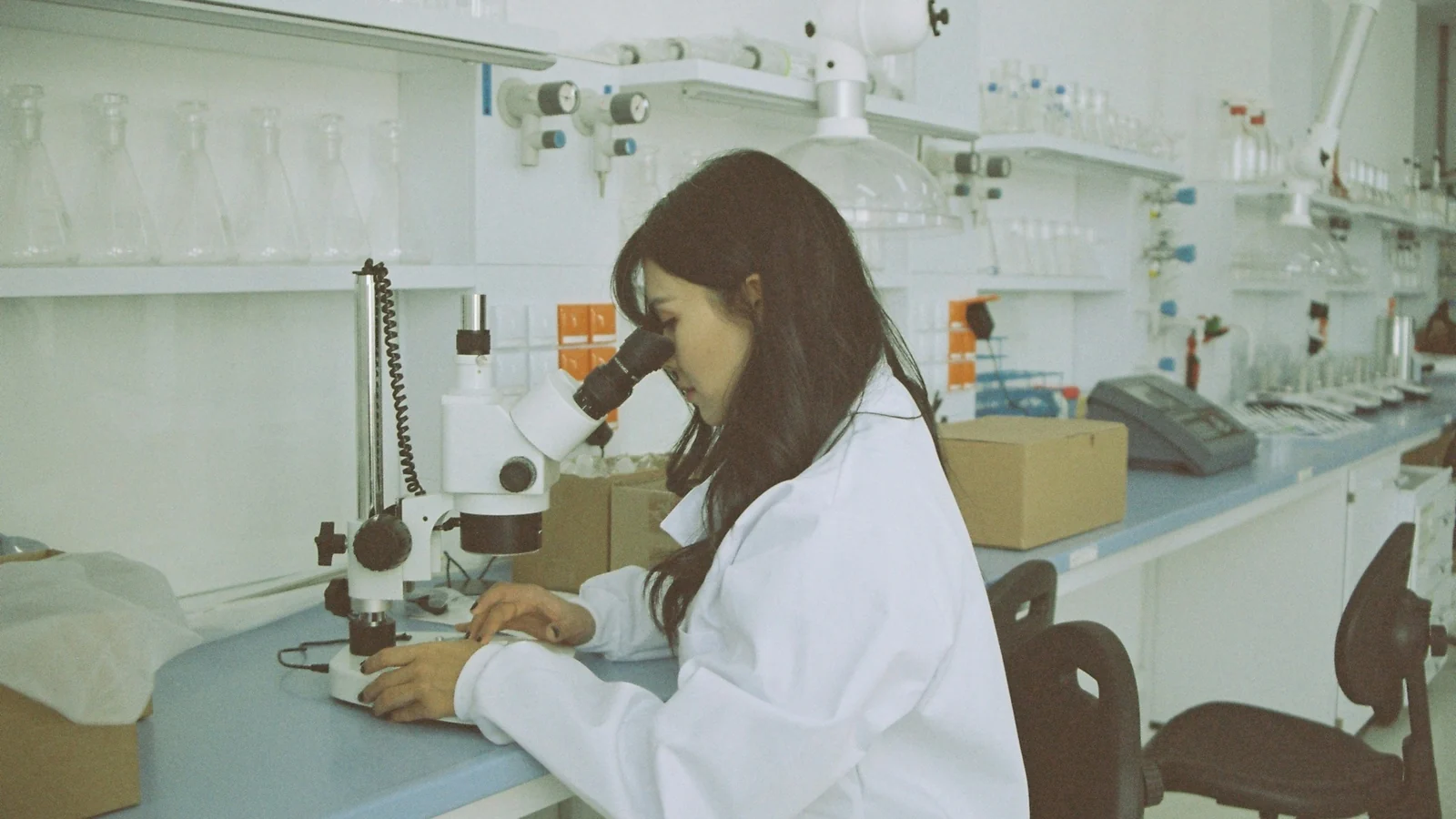 Skincare lab scientist