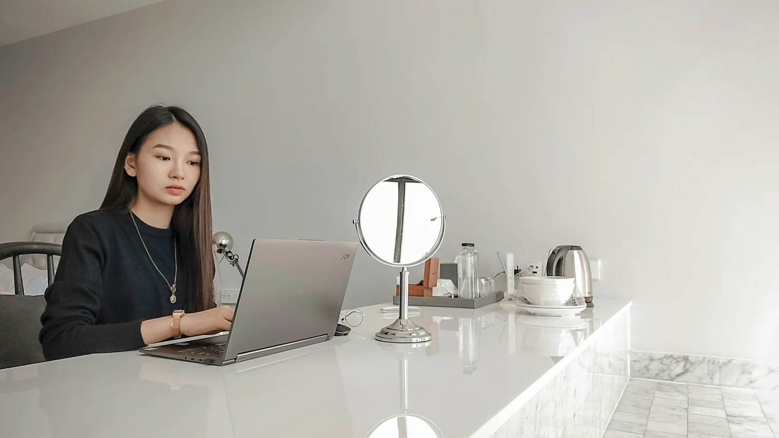 Beauty founder laptop